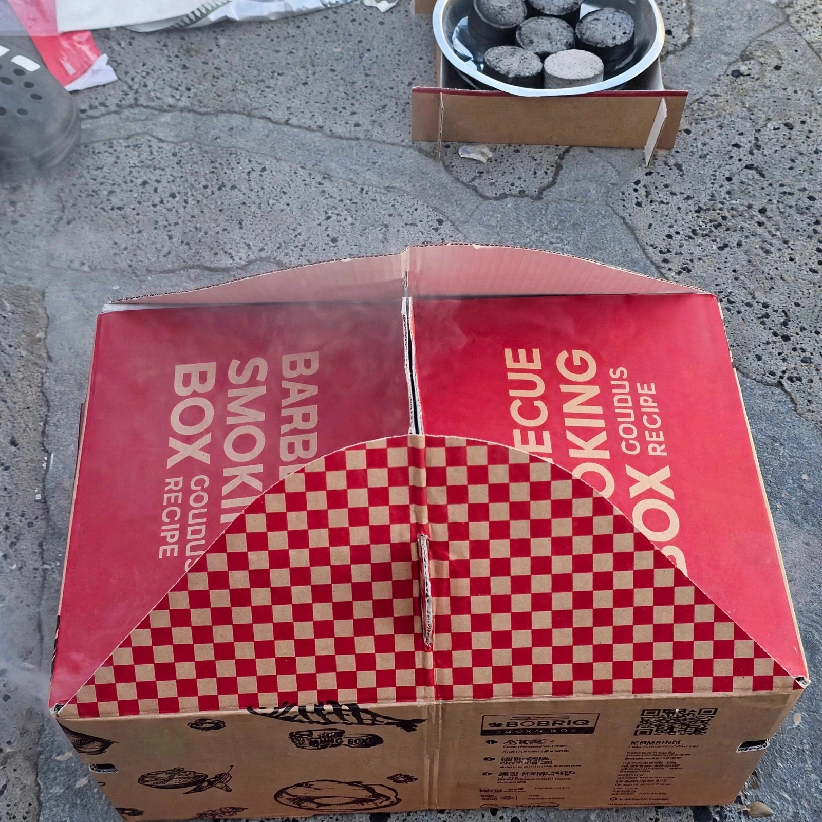 펜션 숯불비 3만 원 아끼고 고기 맛은 2배로?!꾸버스 일회용 훈제박스 바베큐그릴리얼 사용기